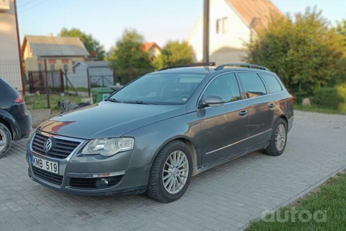 Volkswagen Passat B6 wagon 5-doors