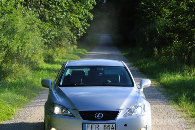 Lexus IS XE20 Sedan 4-doors