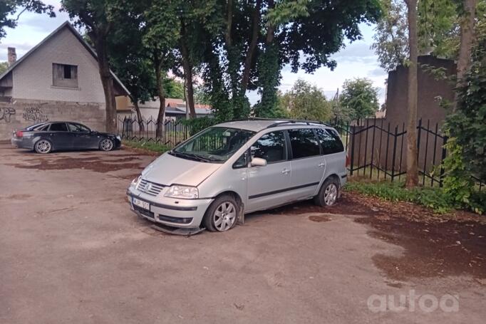 Volkswagen Sharan 1 generation [restyling] Minivan