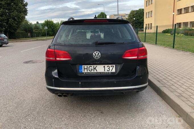 Volkswagen Passat B7 Variant wagon 5-doors