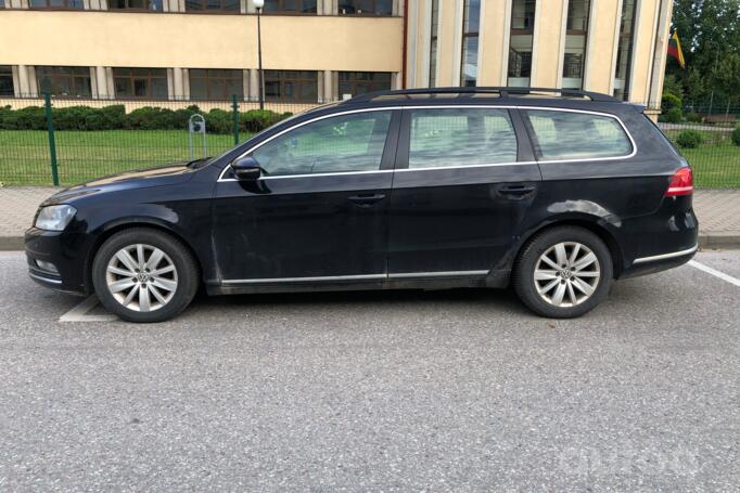 Volkswagen Passat B7 Variant wagon 5-doors