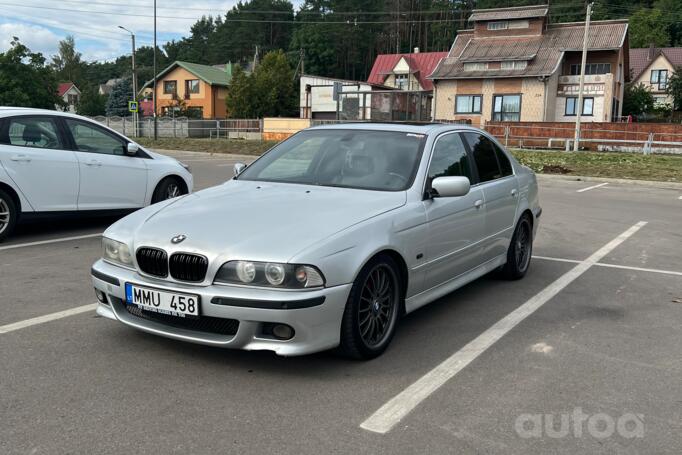 BMW 5 Series E39 Sedan 4-doors