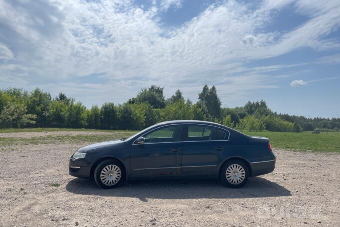 Volkswagen Passat B6 Sedan 4-doors