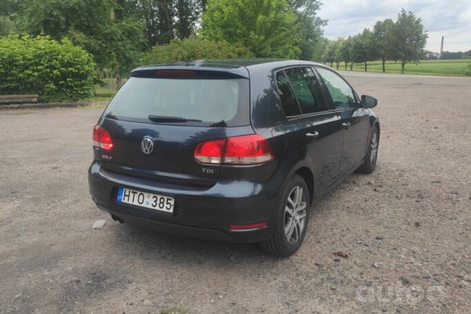 Volkswagen Golf 6 generation R hatchback 5-doors