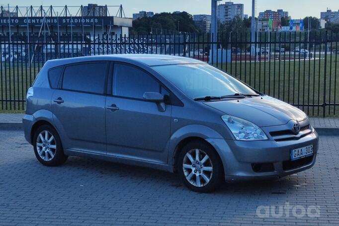 Toyota Corolla Verso 1 generation [restyling] Minivan