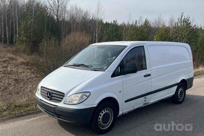 Mercedes-Benz Vito W639 Minivan 4-doors