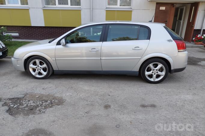 Opel Signum C Hatchback