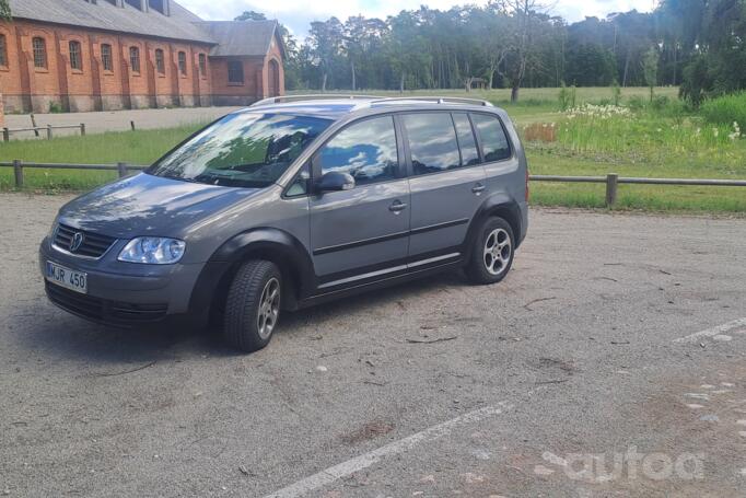 Volkswagen Touran 1 generation Minivan