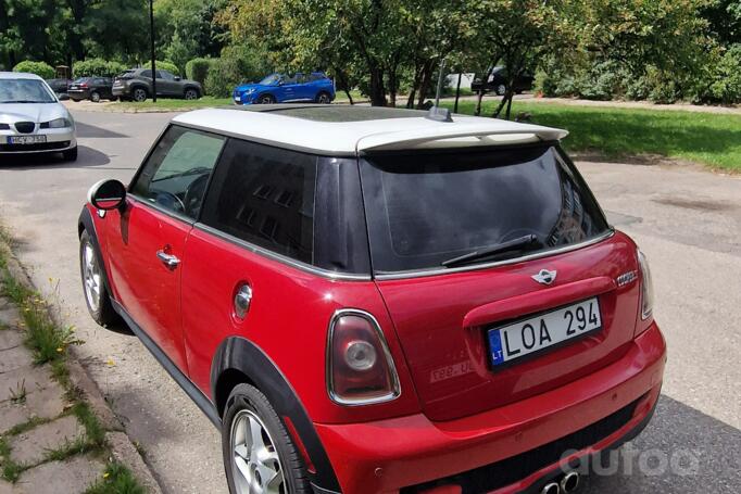 Mini Cooper S R56 Hatchback