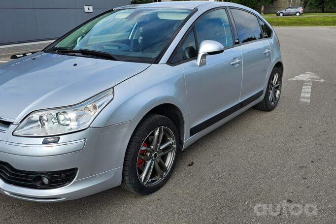 Citroen C4 1 generation [restyling] Hatchback 5-doors