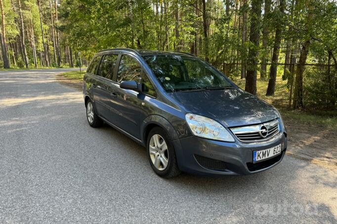 Opel Zafira B Minivan 5-doors