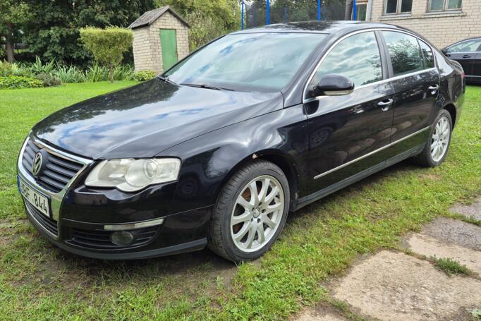 Volkswagen Passat B6 Sedan 4-doors