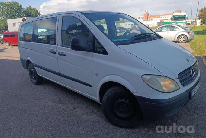 Mercedes-Benz Vito W639 Minivan 4-doors