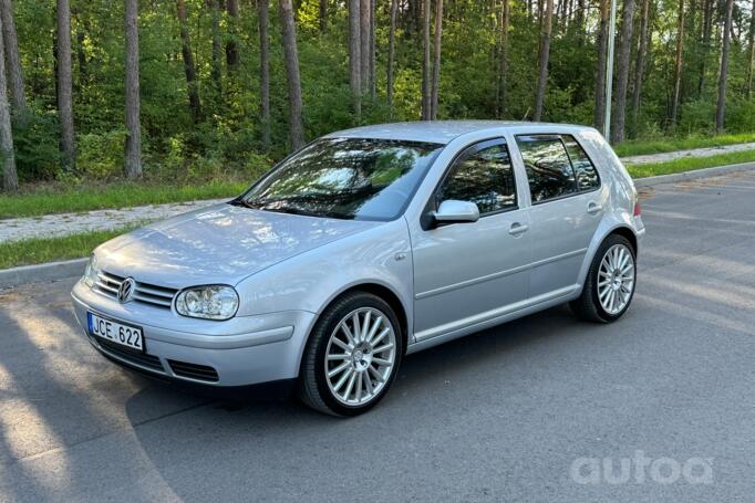 Volkswagen Golf GTI 4 generation