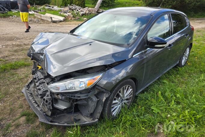 Ford Focus 3 generation [restyling] Hatchback 5-doors