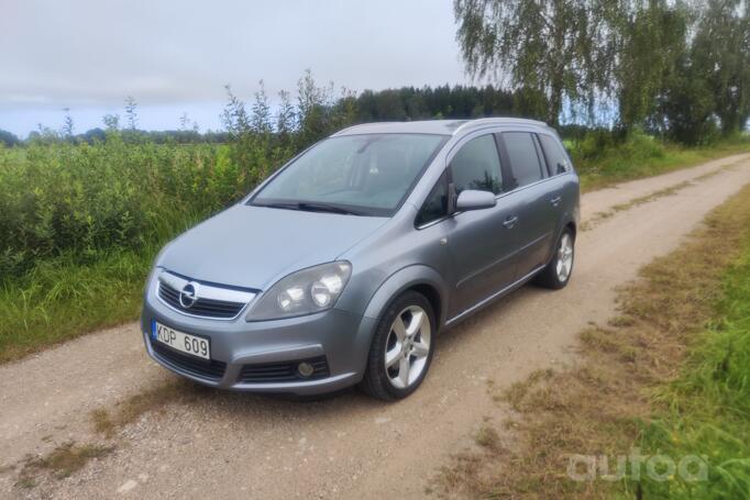 Opel Zafira B Minivan 5-doors