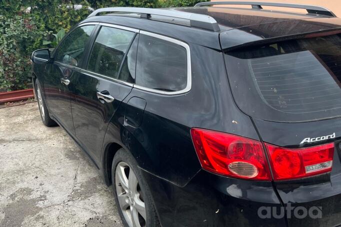 Honda Accord 8 generation Tourer wagon