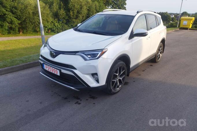 Toyota RAV 4 4 generation (XA40) [restyling]