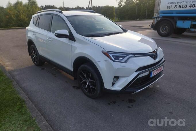 Toyota RAV 4 4 generation (XA40) [restyling]