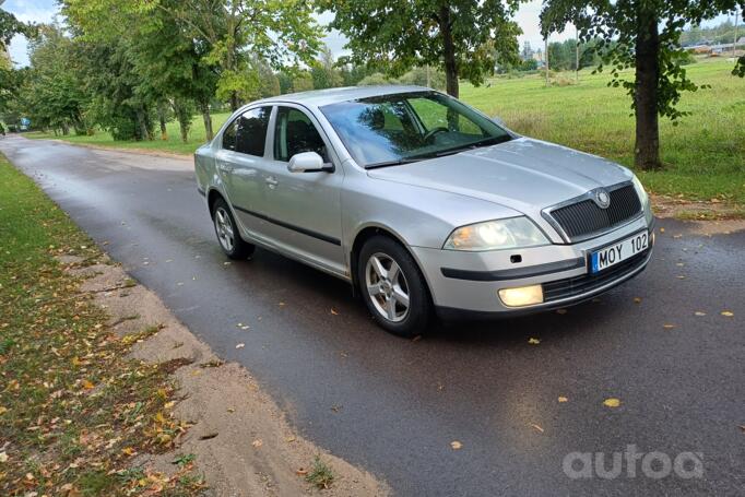 Skoda Octavia 2 generation Combi RS wagon 5-doors