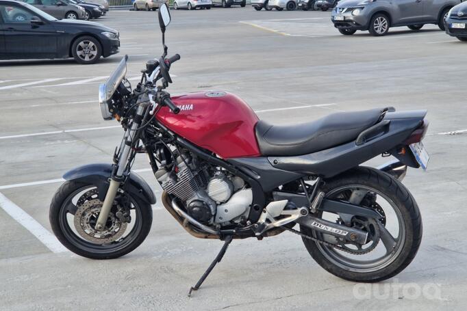 Yamaha XJ