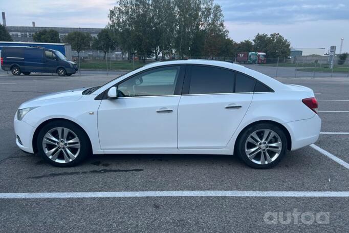 Chevrolet Cruze J300 Sedan