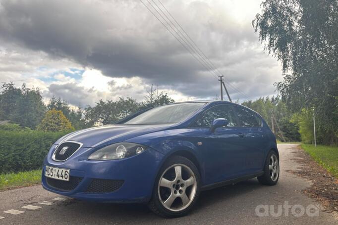 SEAT Leon 2 generation Hatchback 5-doors