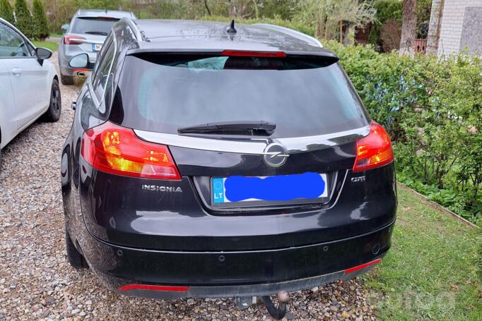 Opel Insignia A Sports Tourer wagon 5-doors