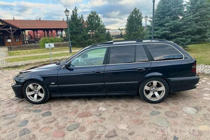 BMW 5 Series E39 Touring wagon