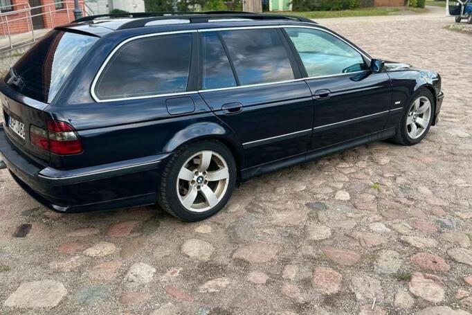 BMW 5 Series E39 Touring wagon