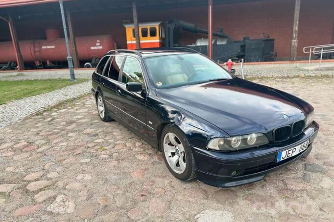 BMW 5 Series E39 Touring wagon