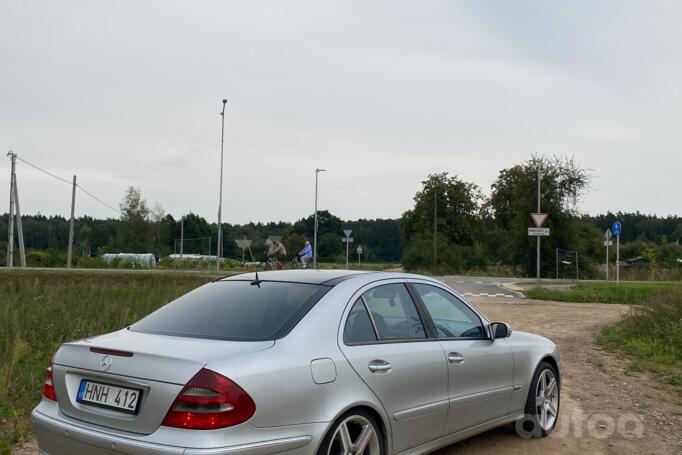 Mercedes-Benz E-Class W211 Sedan