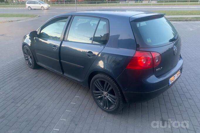 Volkswagen Golf 5 generation Hatchback 5-doors