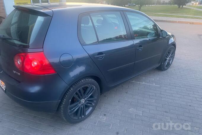 Volkswagen Golf 5 generation Hatchback 5-doors