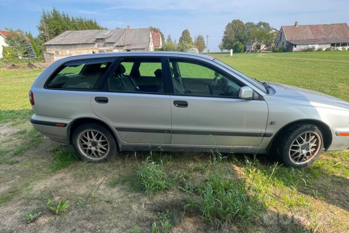 Volvo V40 1 generation [restyling] wagon