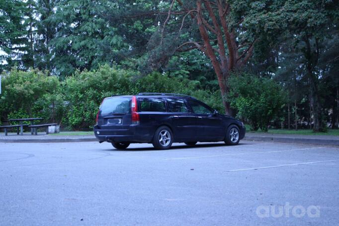 Volvo V70 2 generation [restyling] wagon 5-doors