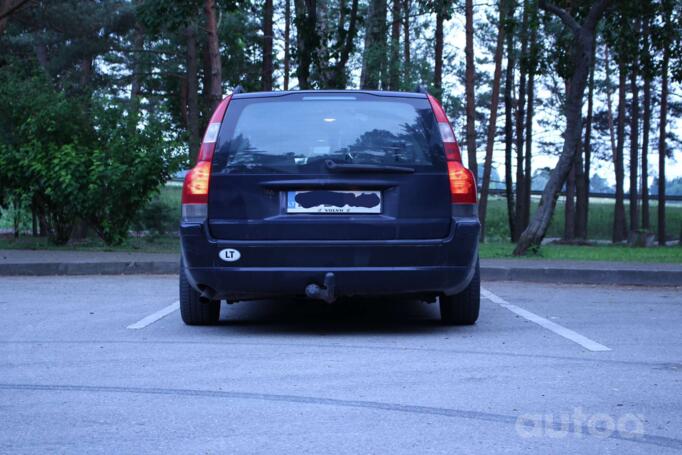 Volvo V70 2 generation [restyling] wagon 5-doors