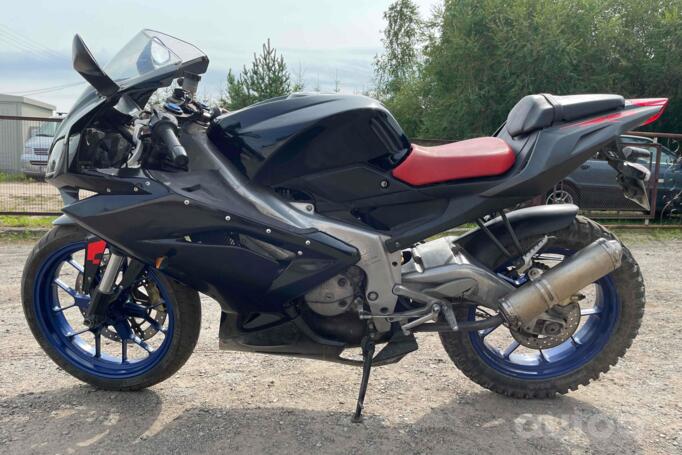 Aprilia RS