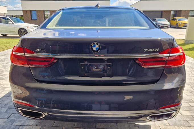 BMW 7 Series G11/G12 Sedan