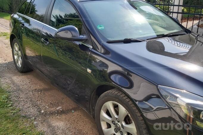 Opel Insignia A [restyling] OPC Sports Tourer wagon 5-doors