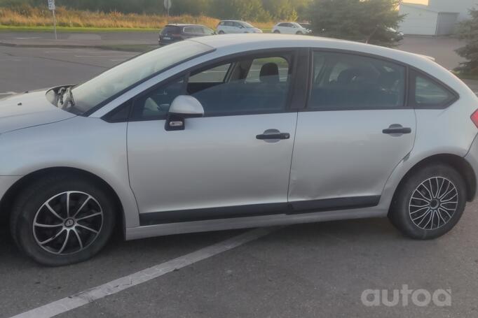 Citroen C4 1 generation Hatchback 3-doors