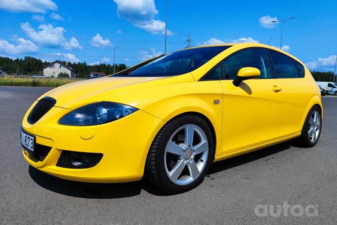 SEAT Leon 2 generation Hatchback 5-doors