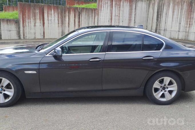 BMW 5 Series F07/F10/F11 Sedan