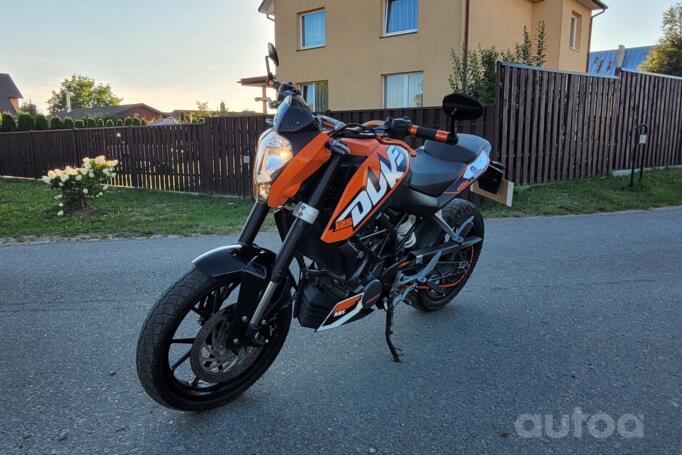 KTM Duke