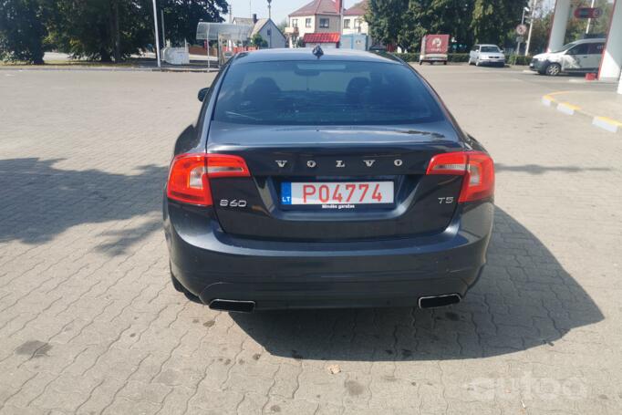 Volvo S60 2 generation [restyling] Sedan 4-doors