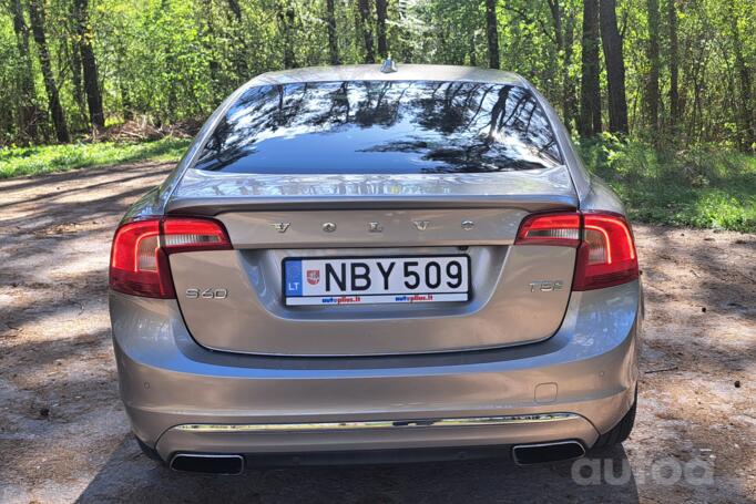 Volvo S60 2 generation [restyling] Sedan 4-doors