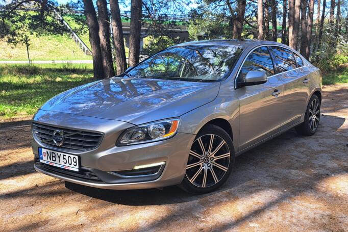 Volvo S60 2 generation [restyling] Sedan 4-doors