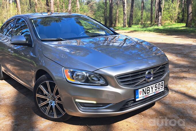 Volvo S60 2 generation [restyling] Sedan 4-doors