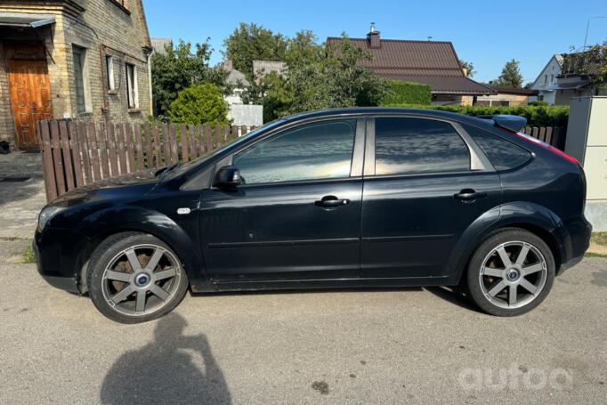 Ford Focus 2 generation Hatchback 5-doors