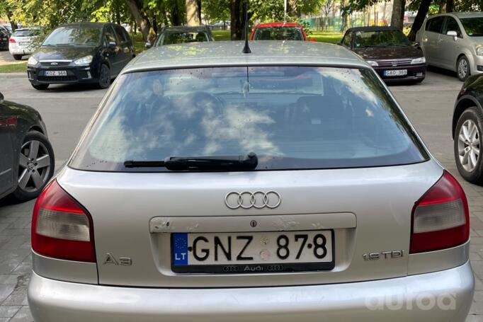 Audi A3 8L [restyling] Hatchback